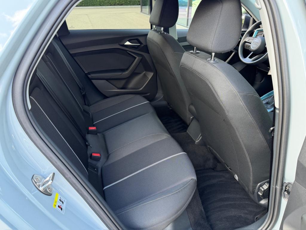 Audi A1 Sportback 25 tfsi s-tronic s-line | led | navi | carplay | adapt. c