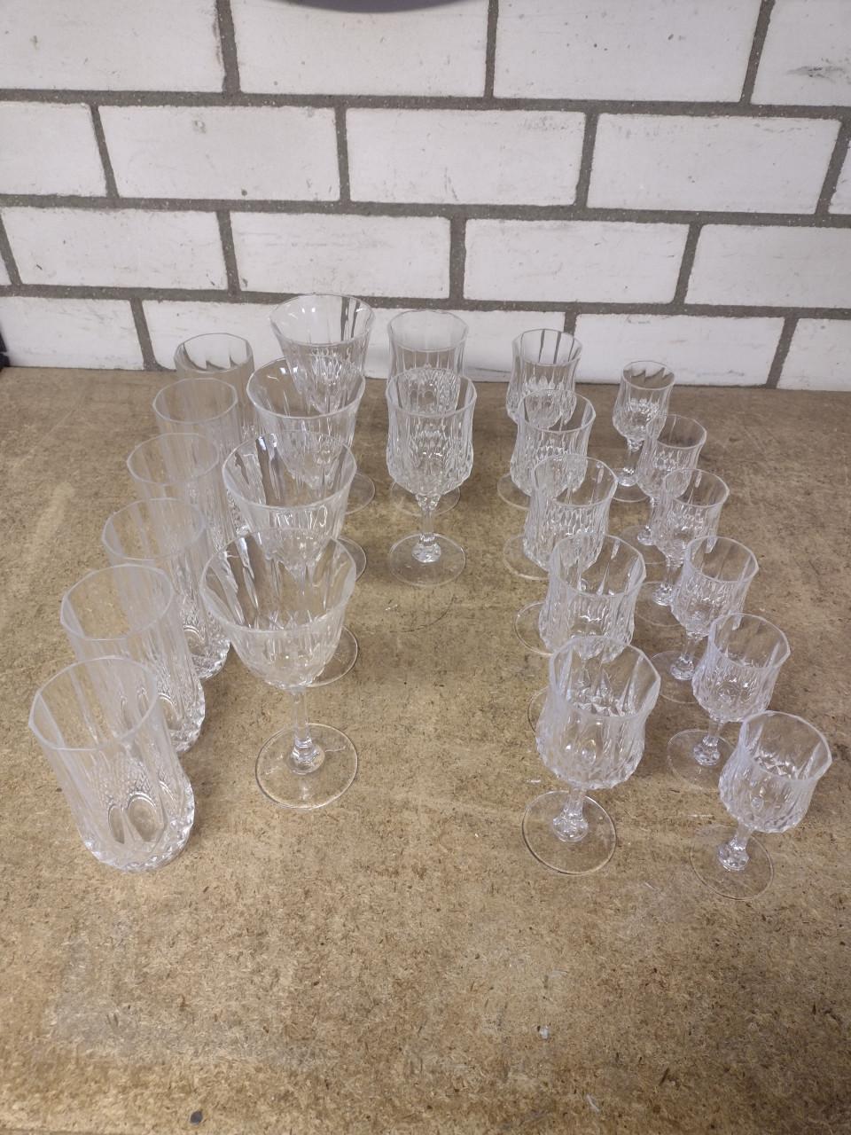 Te koop: Kristallen Glazen