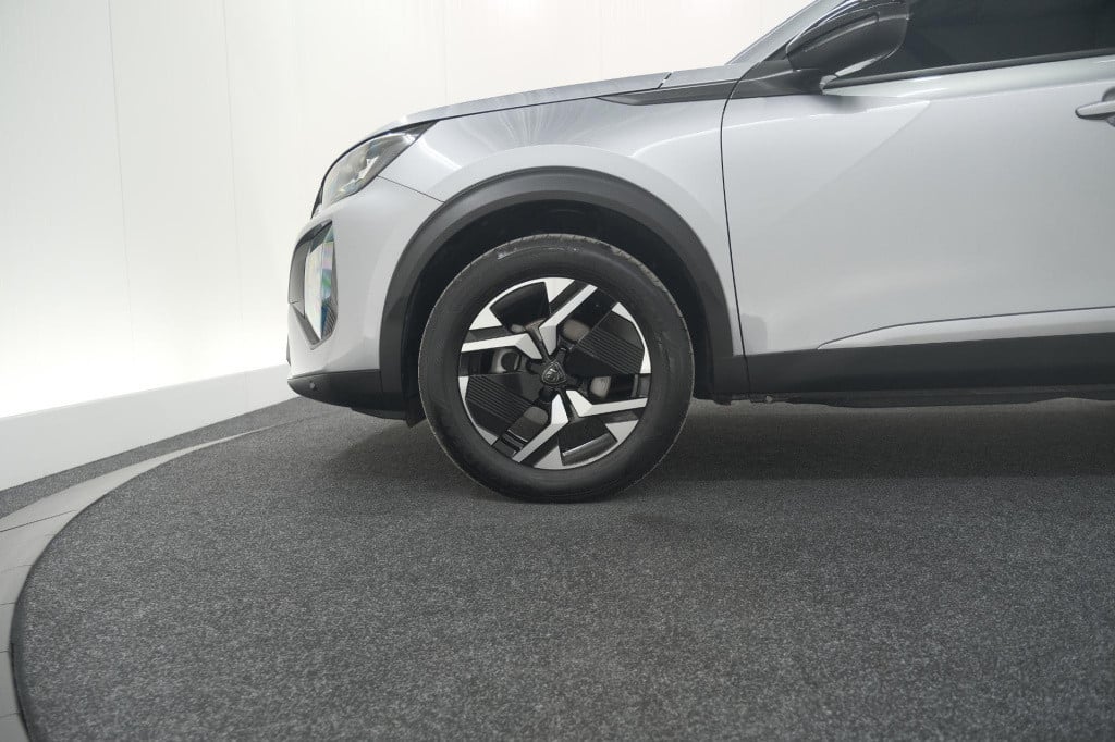 Peugeot 2008 puretech 130 eat8 allure | camera | navigatie | parkeersensore
