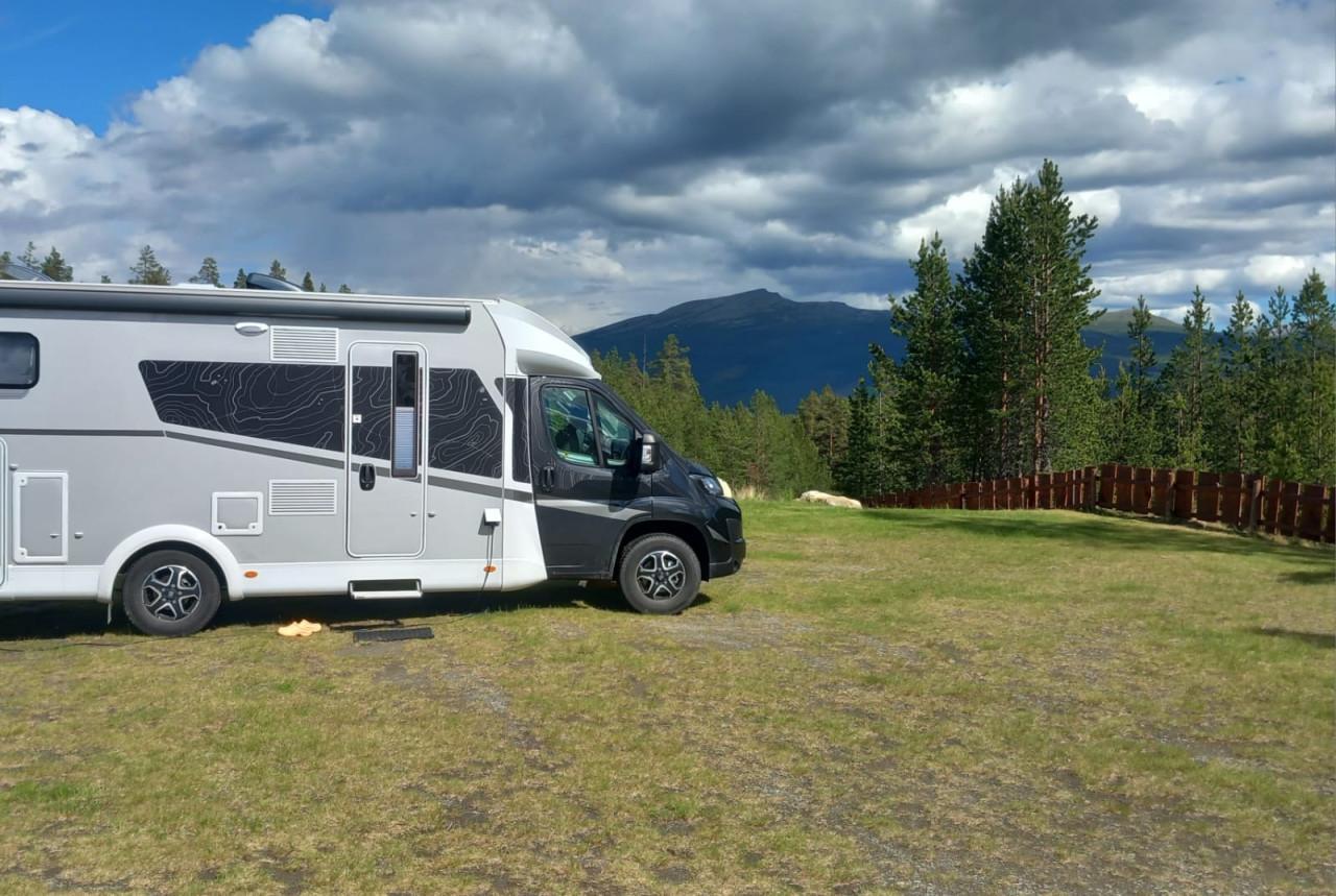 Prachtige 4 pers.  (automaat)camper huren? Hefstvakantie of 2027 ???
