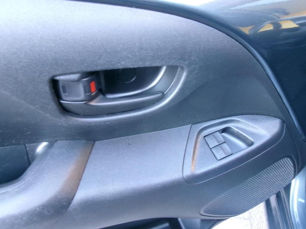 Peugeot 108 1.0 vti 5-drs, airco, bluetooth, 67000km. btw