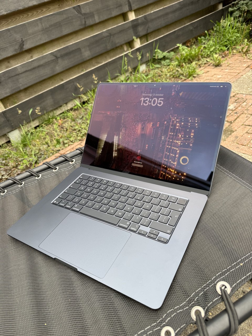 MacBook Air 2025 M4 256GB / 16GB ram Midnight 1 maand oud