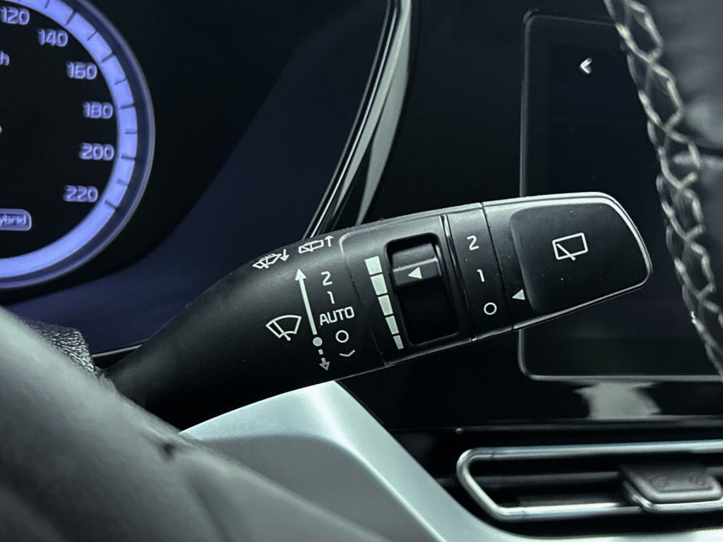 Kia Niro 1.6 gdi hybrid dynamicline | navi | parkeercamera |