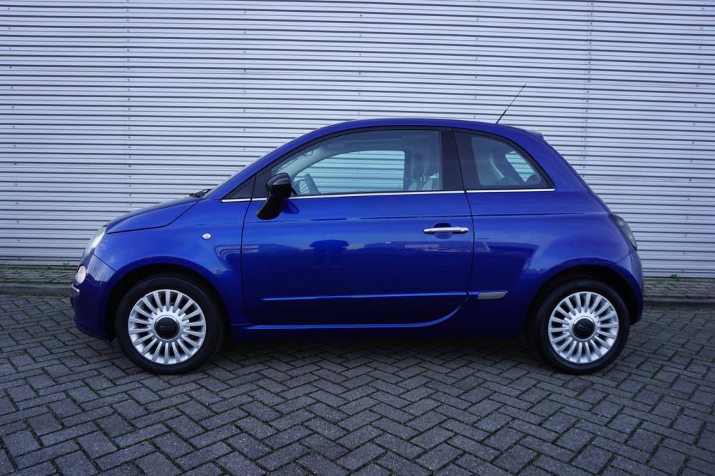Fiat 500 1.2 lounge automaat - airco / elektr. ramen / pano / lm velgen / n