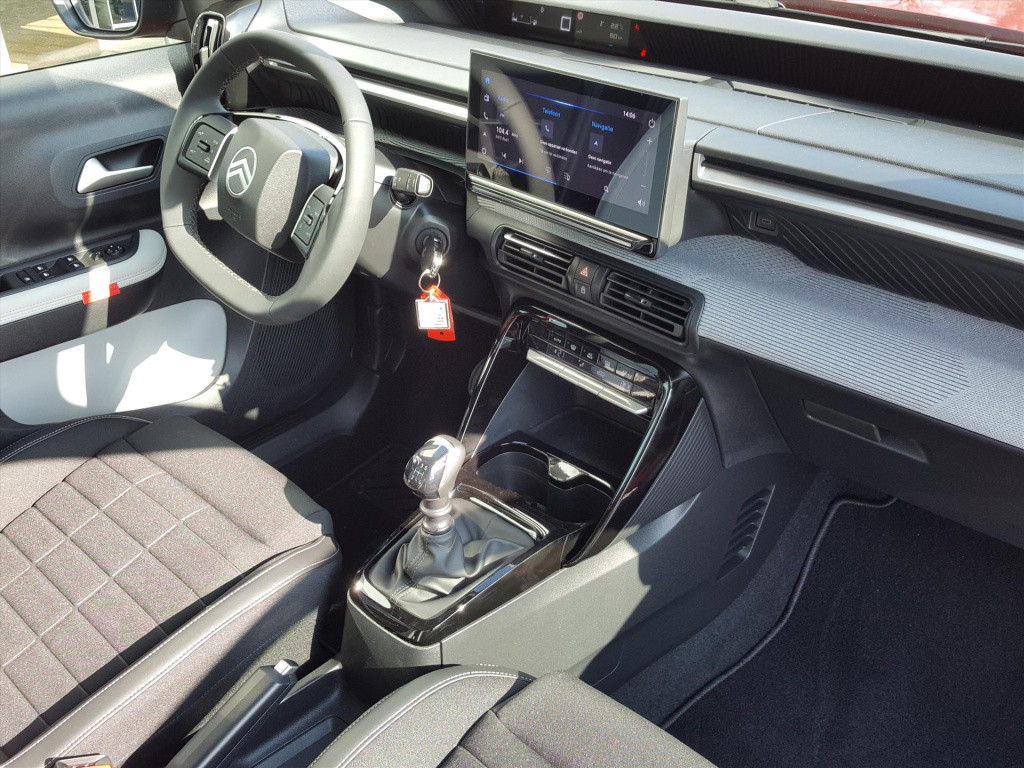 Citroen C3 new 1.2 turbo s&s 100pk max navigatie | cruise & climate control