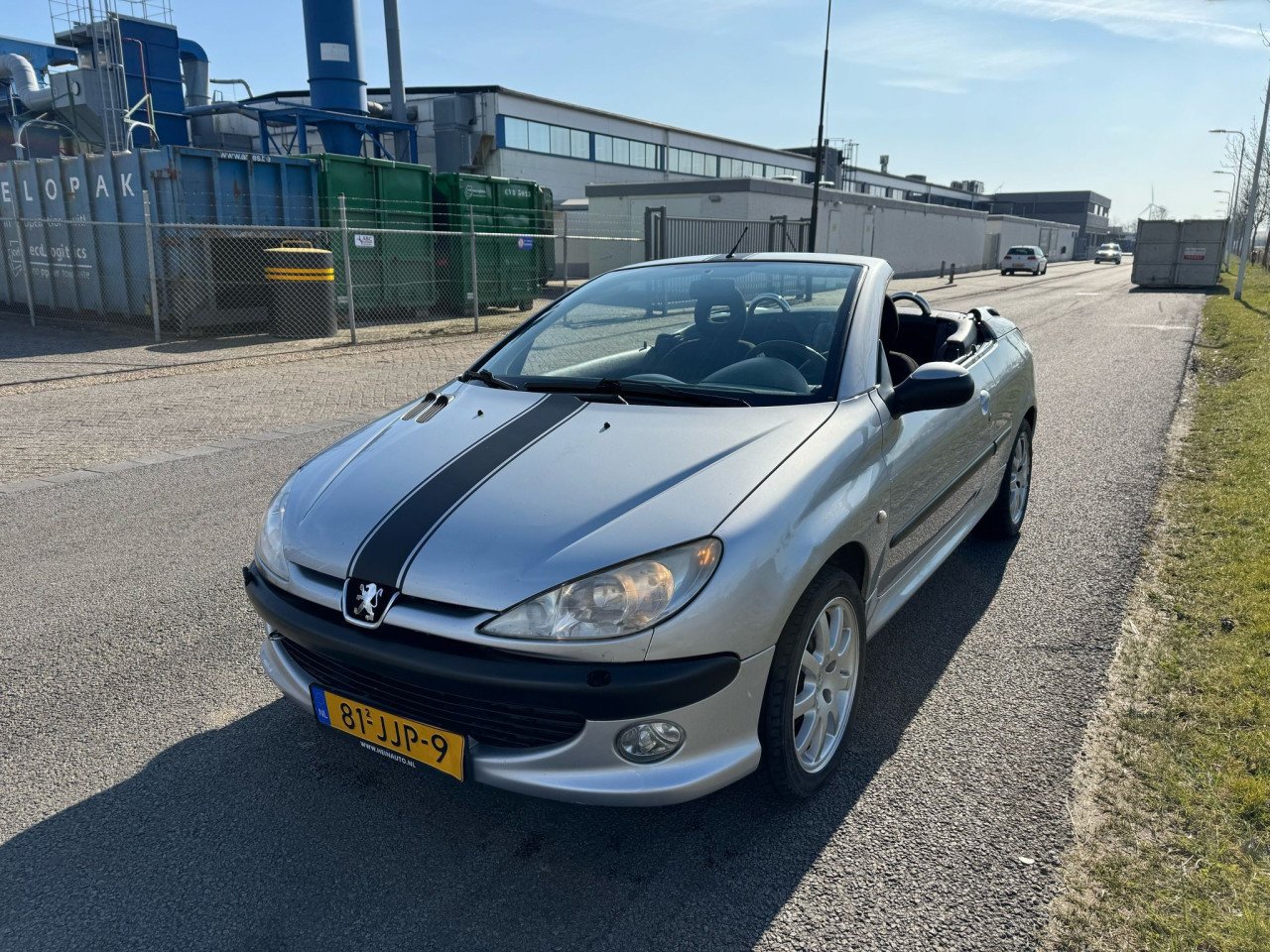 Peugeot 206 cabrio bj 2002 1250 euro