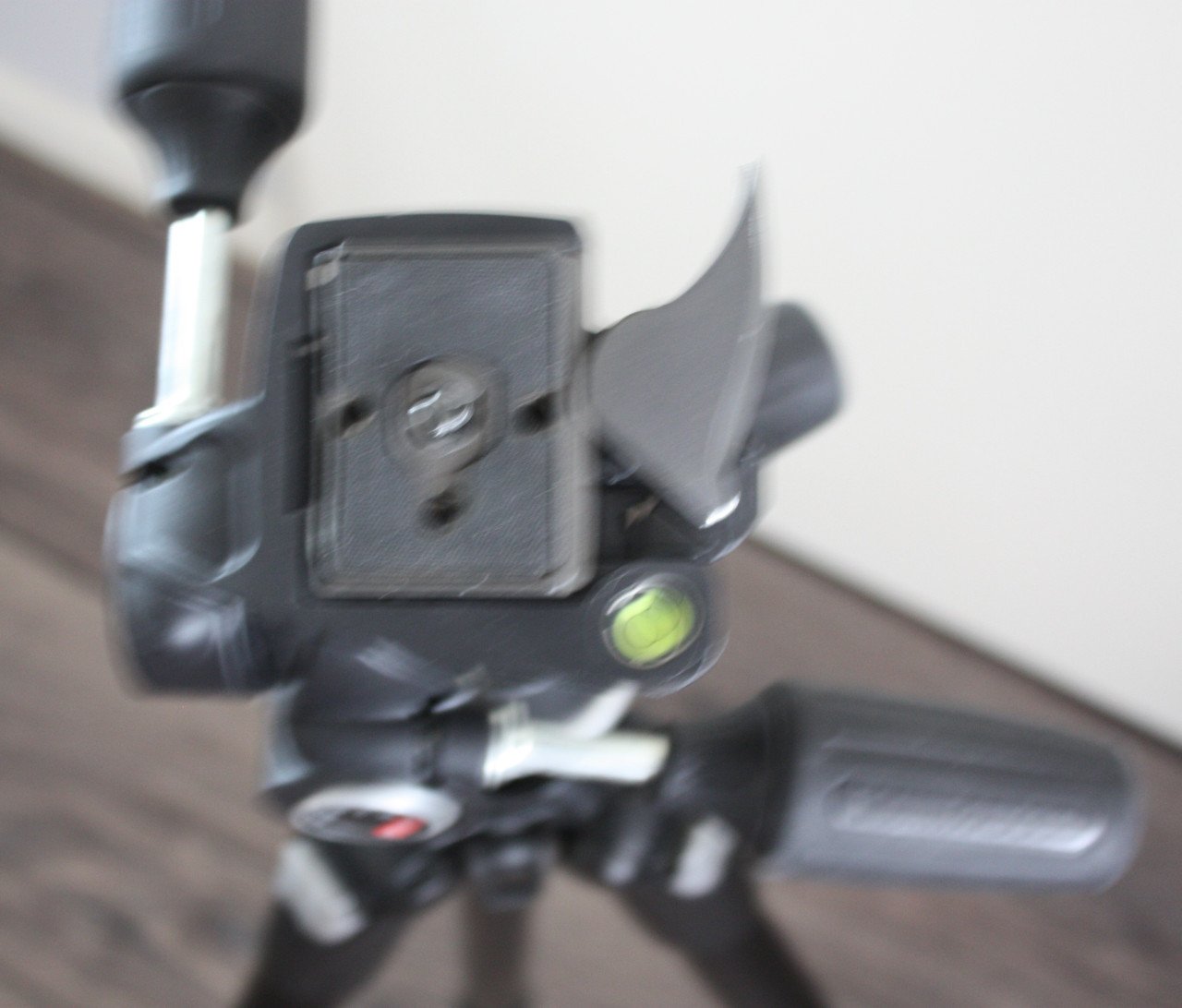 Manfrotto statief 055XDB met Manfrotto statiefkop 804Rc2