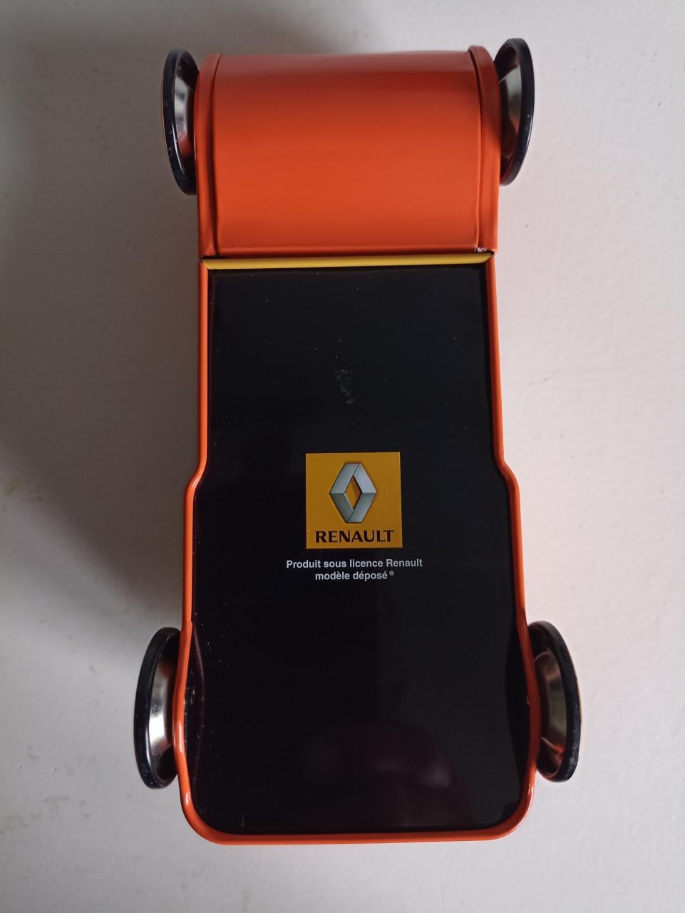 Blikken Renault bestelautootje