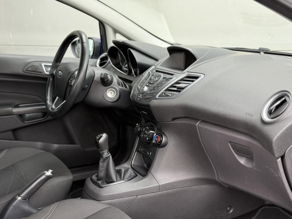 Ford Fiesta 1.0 style ultimate
