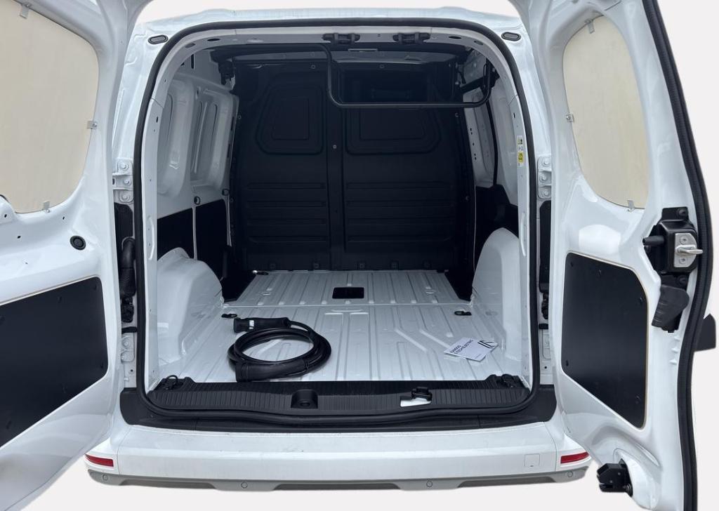 Renault Kangoo e-tech extra l1 44 kwh - rear view assist