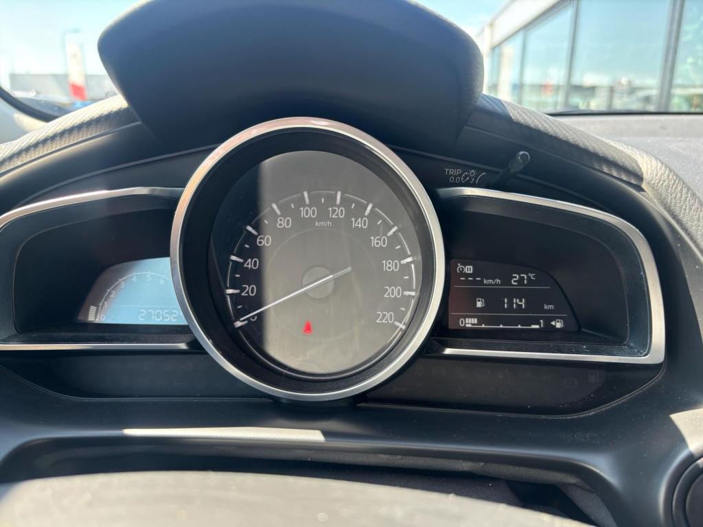 Mazda 2 1.5 skyactiv-g 90pk luxury, carplay