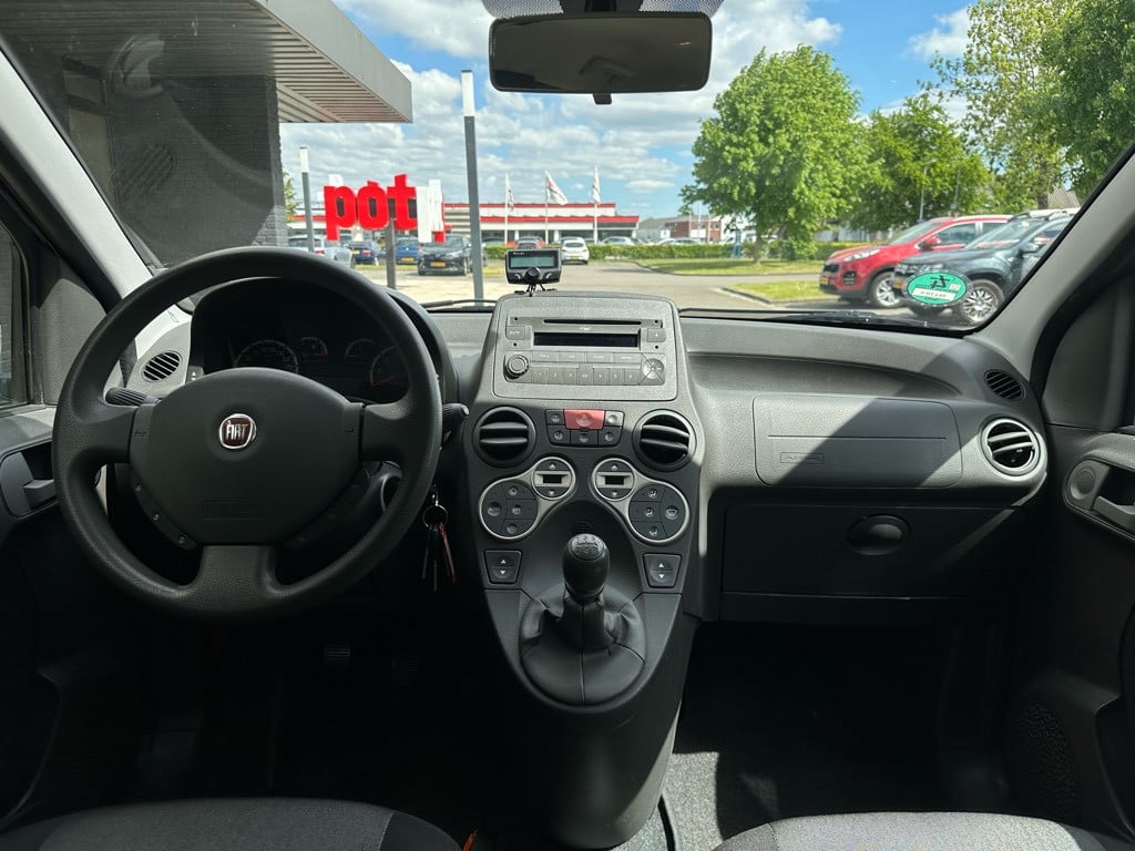 Fiat Panda 1.2 emotion // airco // verzorgde auto //