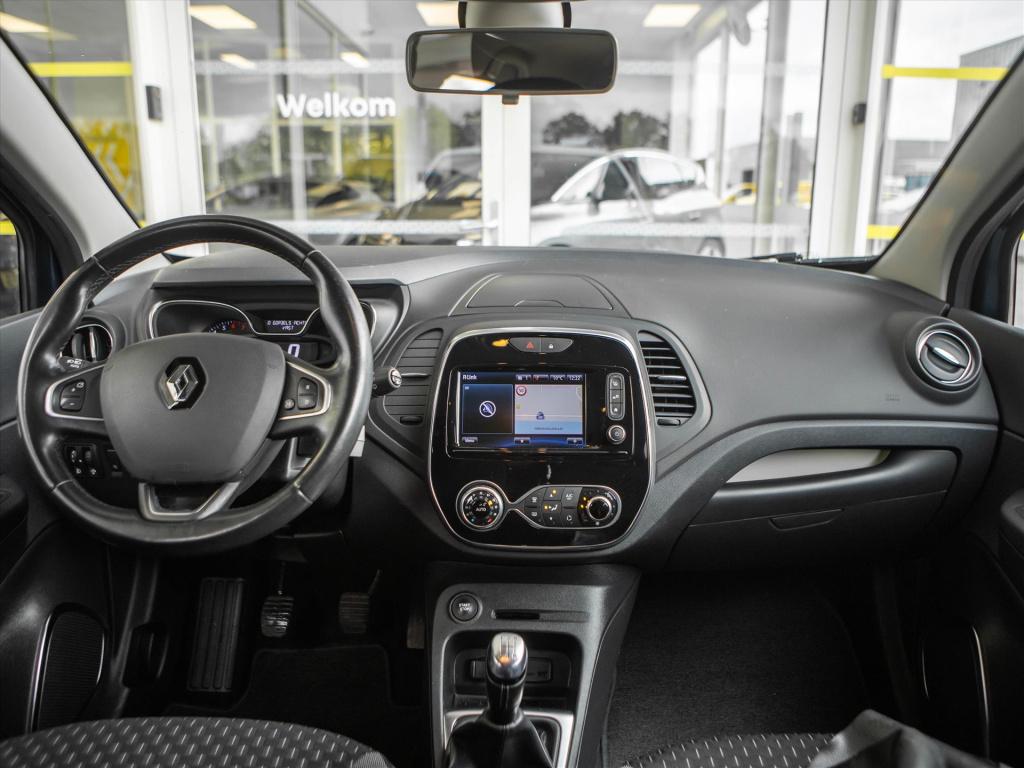 Renault Captur tce 90pk intens | trekhaak | navigatie | park. sensoren | cr