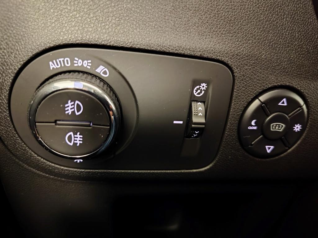 Opel Crossland X 1.2 turbo ultimate | automaat
