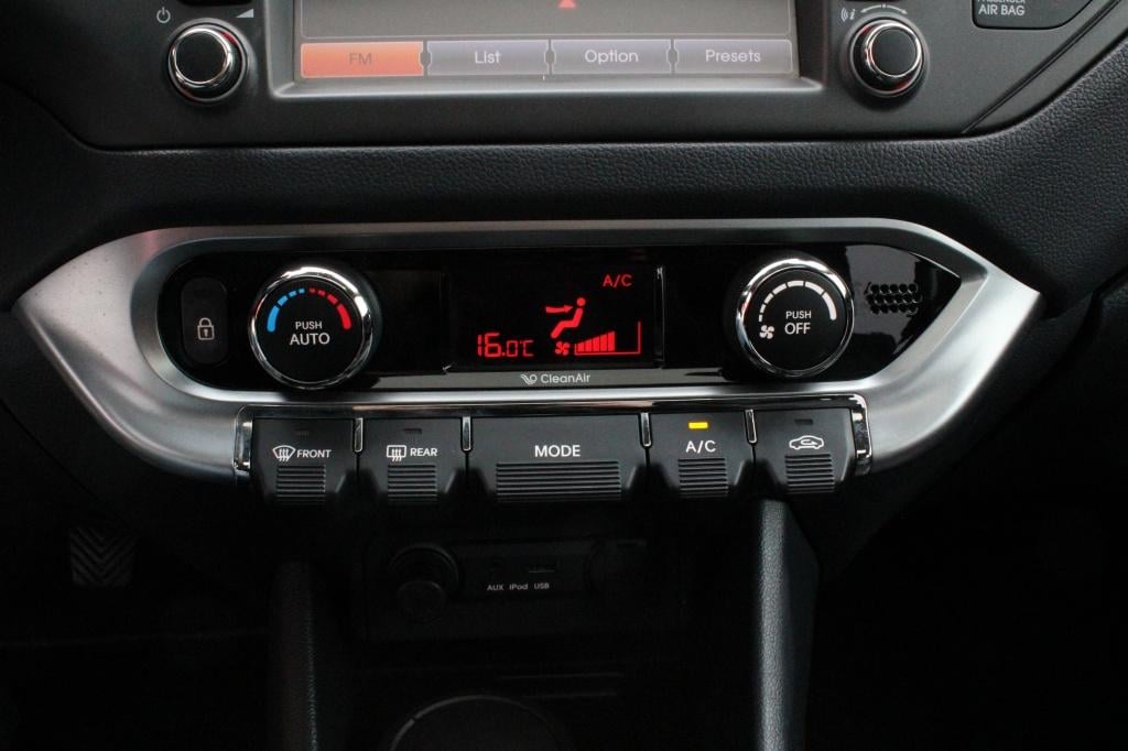 Kia Rio leder interieur / open dak 1.4 cvvt super pack