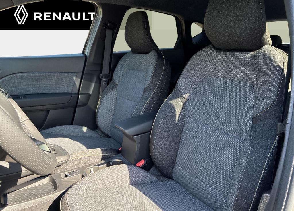 Renault Captur 1.8 e-tech full hybrid 160 techno - demo