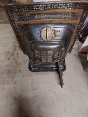 Antieke Kolen kachel