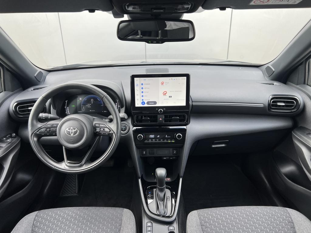 Toyota Yaris Cross 1.5 hybr 115 dynamic | parkeersensoren | stoel+ stuur ve