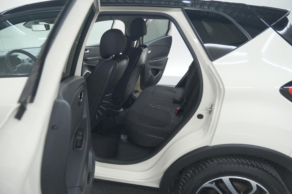 Renault Captur 0.9 tce dynamique | trekhaak | camera | parkeersensoren