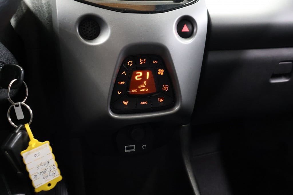 Toyota Aygo 1.0 vvt-i x-cite