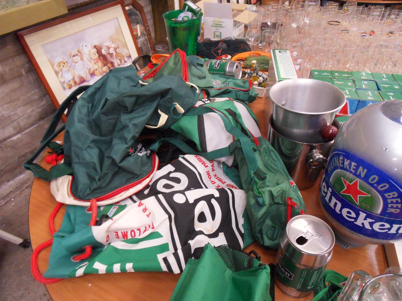 Heineken spullen divers