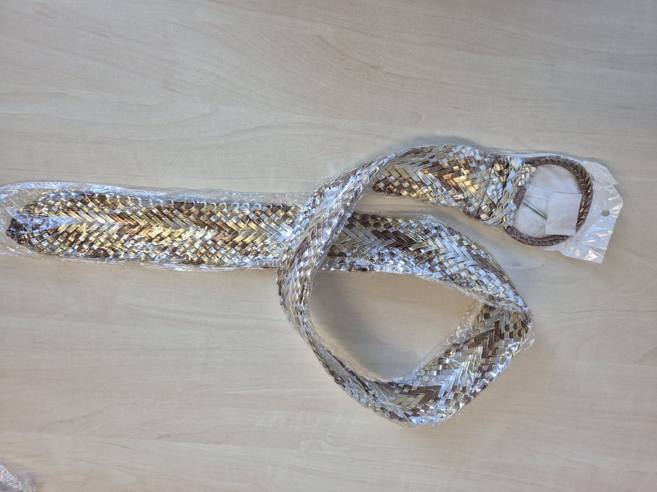 Partij van 20 nieuwe gevlochten riemen