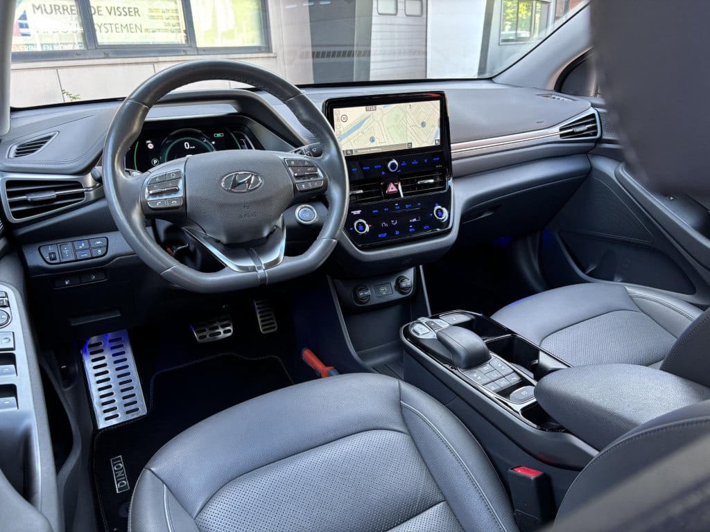 Hyundai Ioniq premium ev 38 kwh | navigatie | camera | adapt. cruise contro