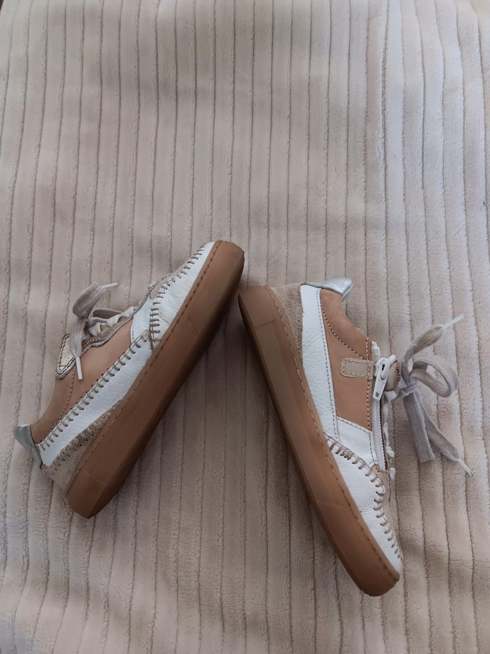 Schoenen