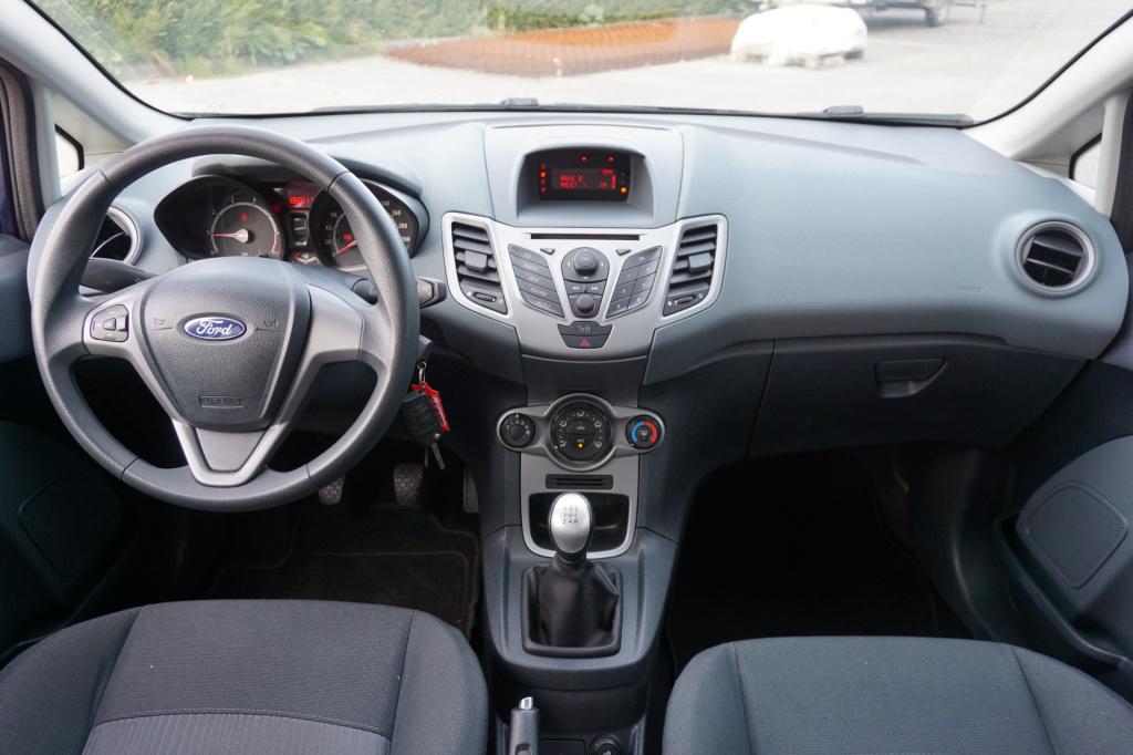 Ford Fiesta 1.25 limited airco / elektr. ramen / nap
