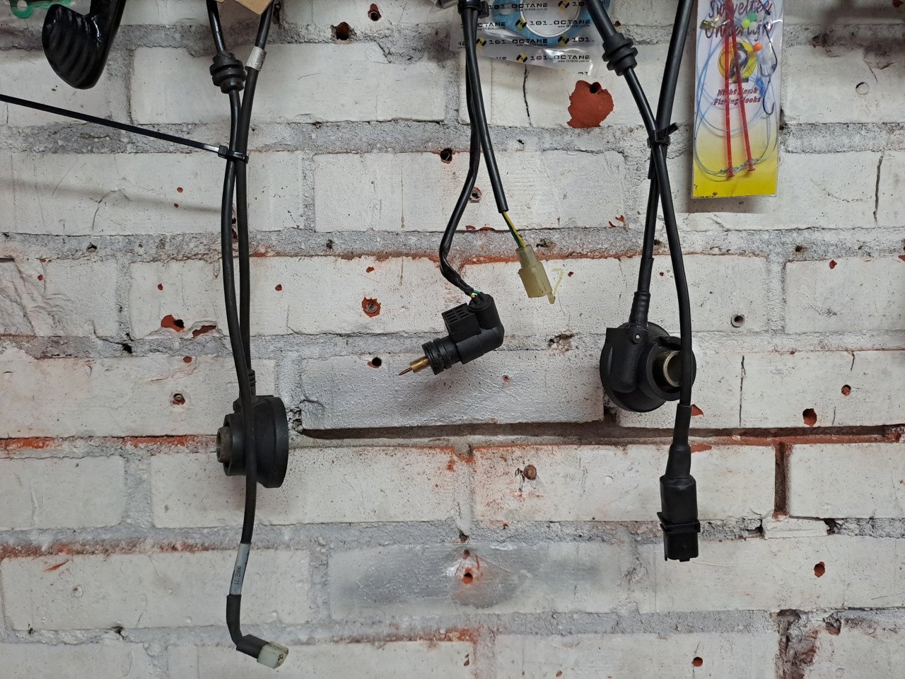 Te koop hele grote partij peugeot vivacity onderdelen