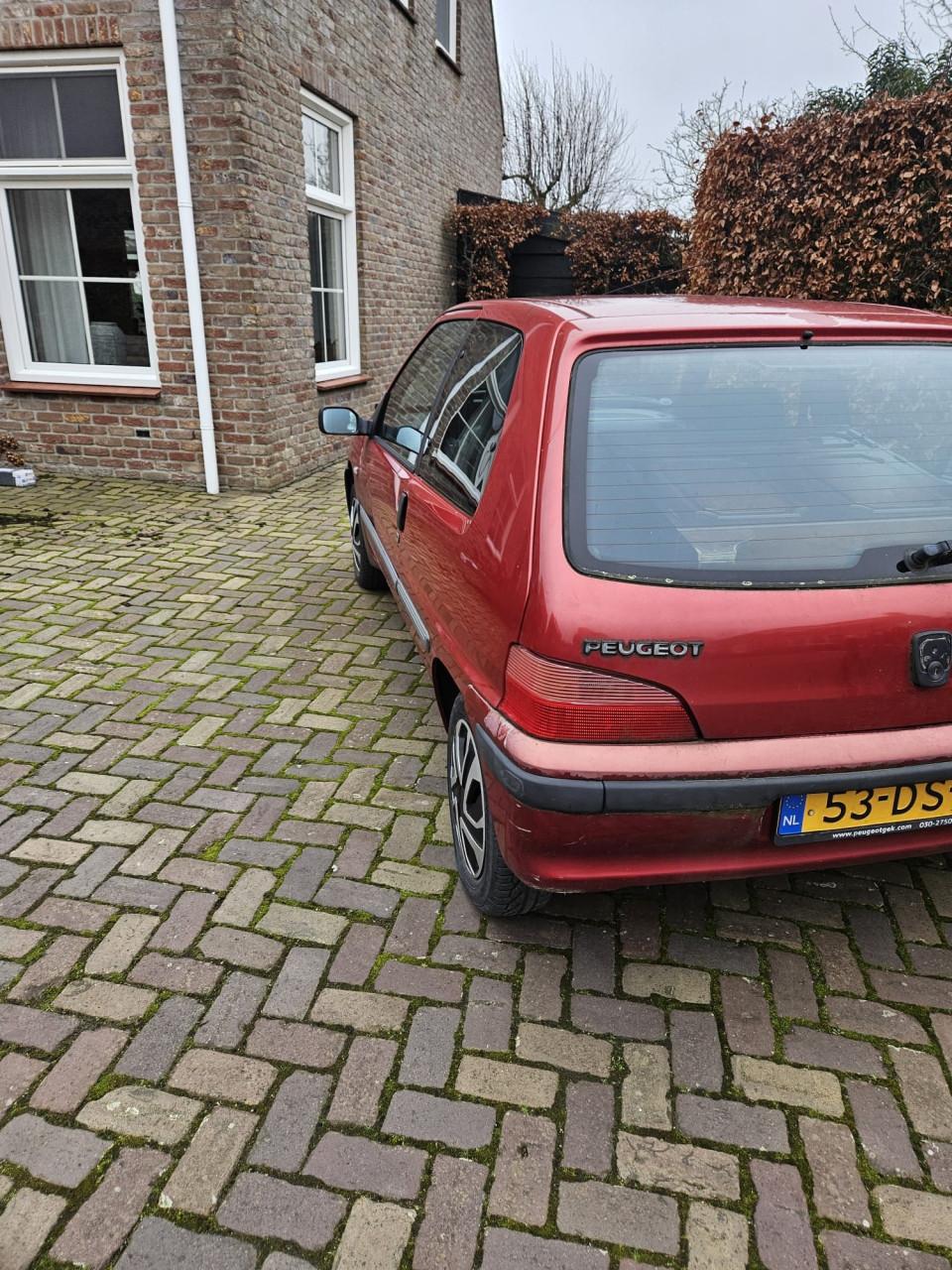 Tk peugeot 106
