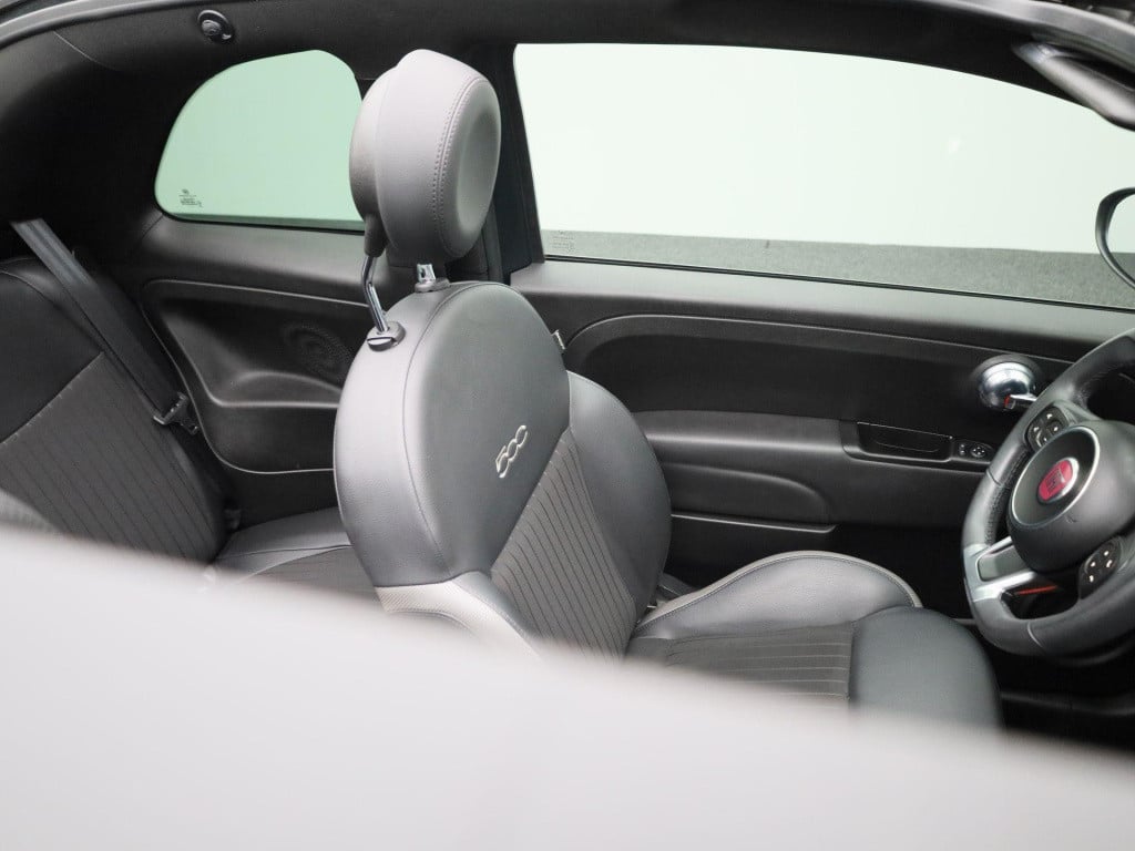 Fiat 500 C 1.0 hybrid rockstar | navigatie | climate control | side-skirts 