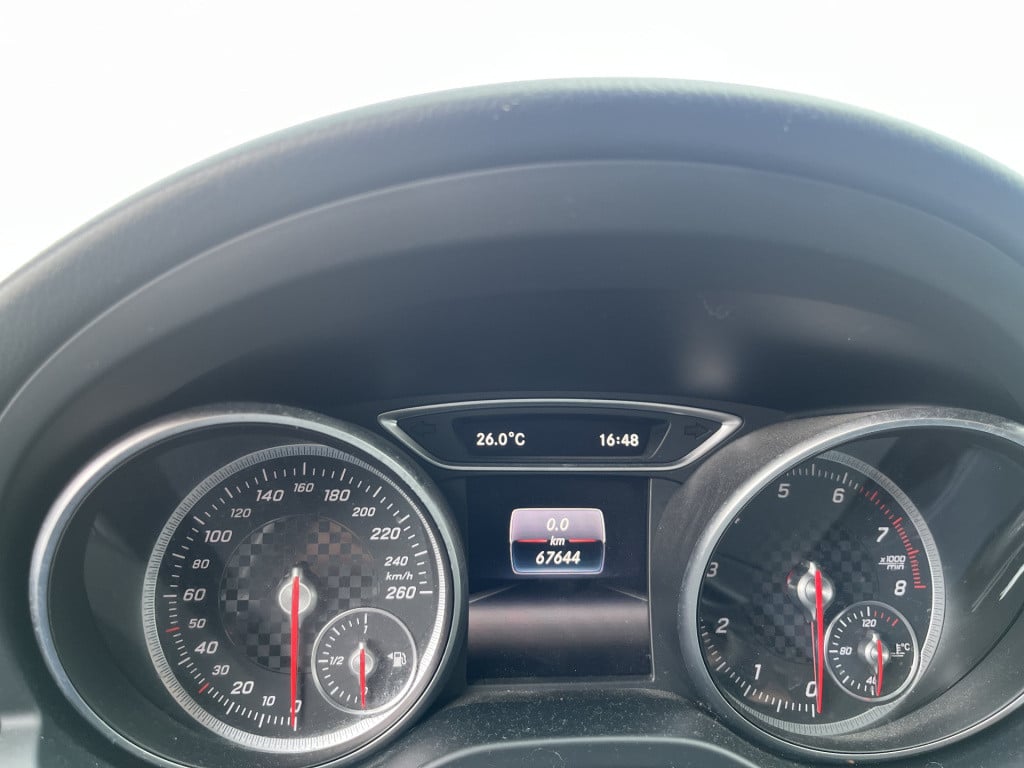 Mercedes-Benz A-Klasse 160 amg night edition