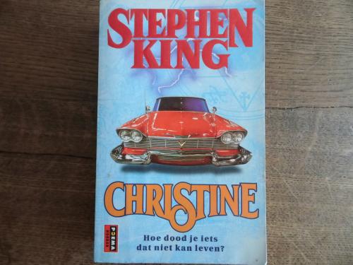 Stephen King -  Christine.