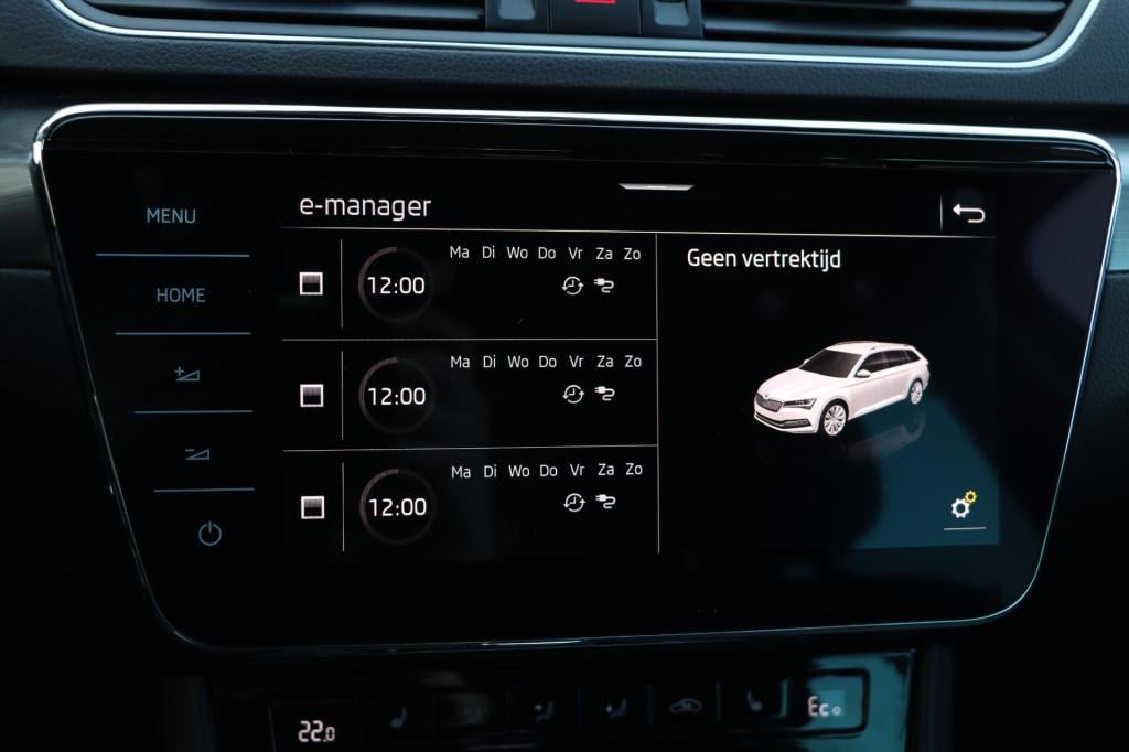 Skoda Superb combi 1.4 ehybrid style 218pk dsg6 | soh 93,1% | memory | stoe