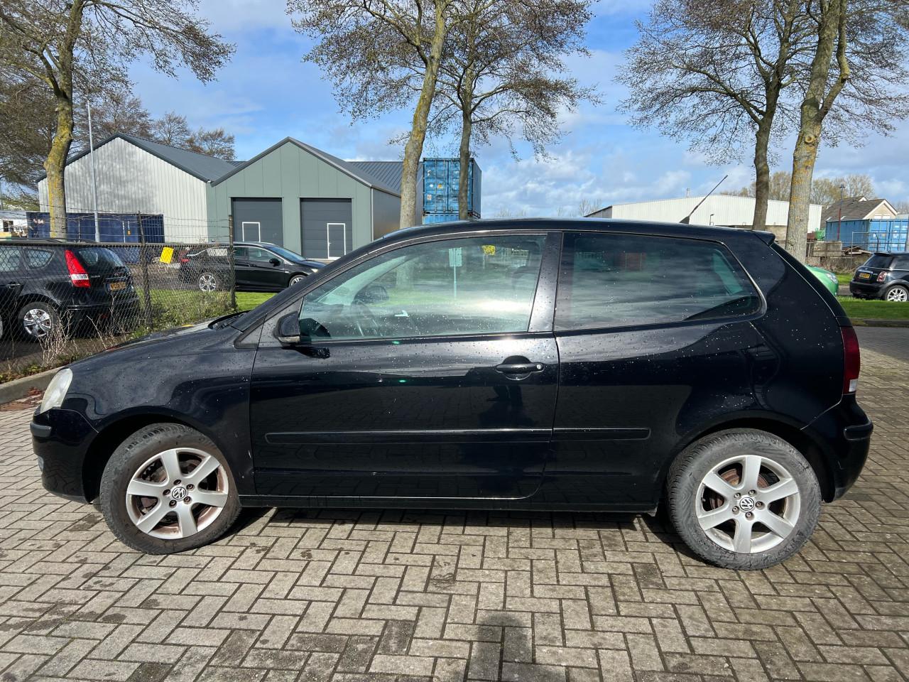 Volkswagen Polo 1.2-12V Trendline Jaar Apk