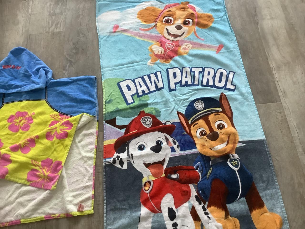 Handdoek Poncho met capuchon + Paw Patrol Badlaken