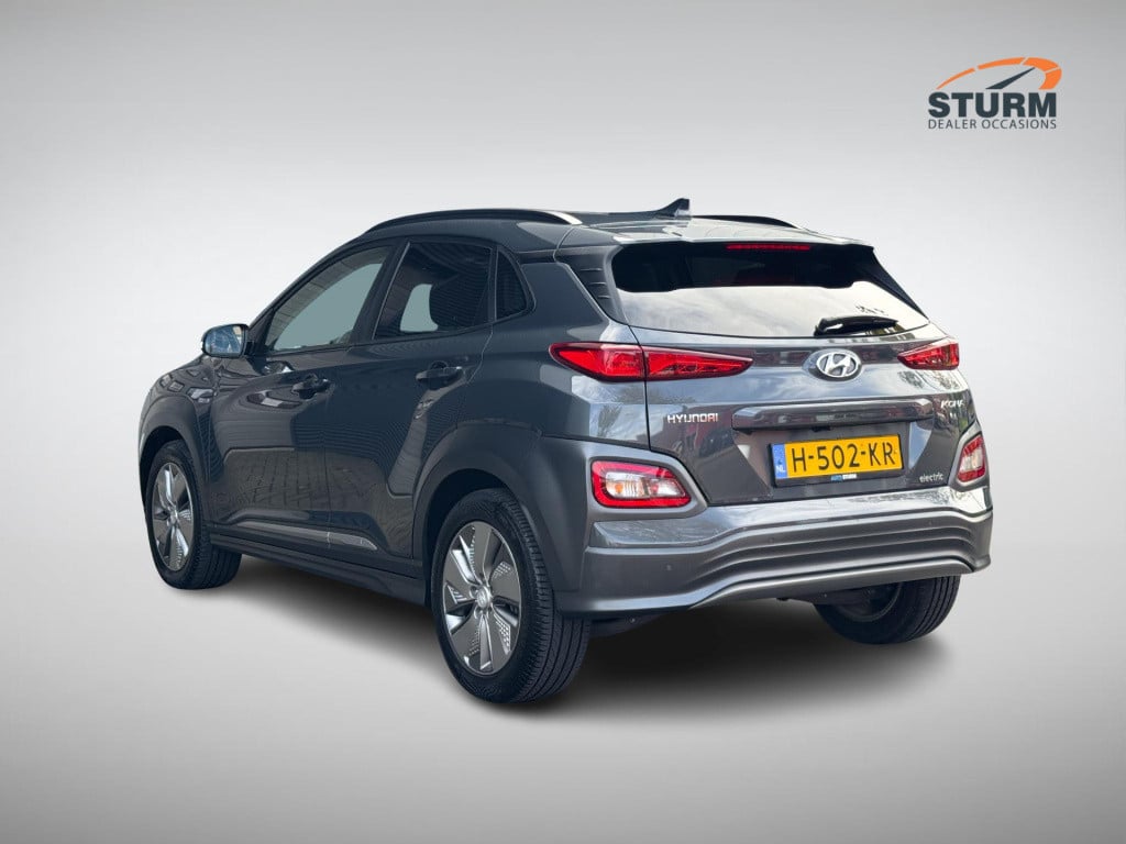 Hyundai Kona ev premium 64 kwh soh 97% meest luxe uitvoering incl. schuif-/