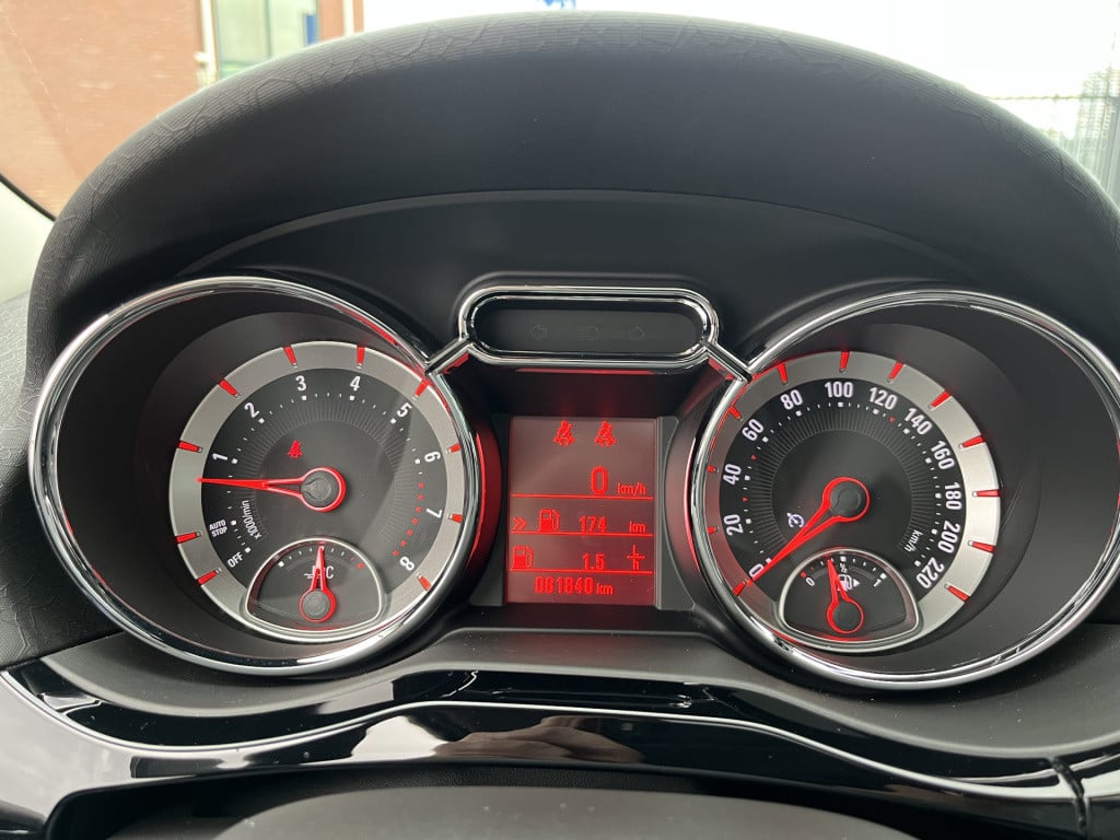 Opel Adam 1.2 glam