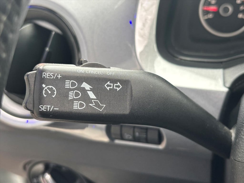 Seat Mii 1.0 60pk ecomotive 5d sport dynamic| stoelverwarming| pano dak| ga