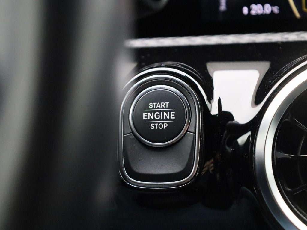 Mercedes-Benz A-Klasse 250 e business line | phev | automaat | navigatie |