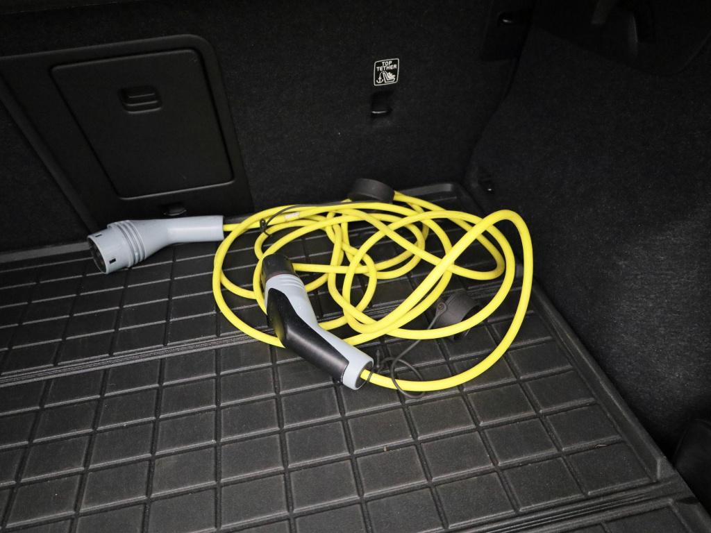 Volvo XC40 1.5 t4 recharge inscription expression | automaat | leder |  pan