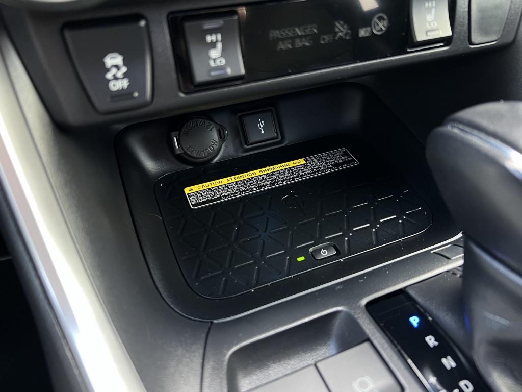 Toyota Rav4 2.5 hybrid awd exec. | trekhaak | panodak |