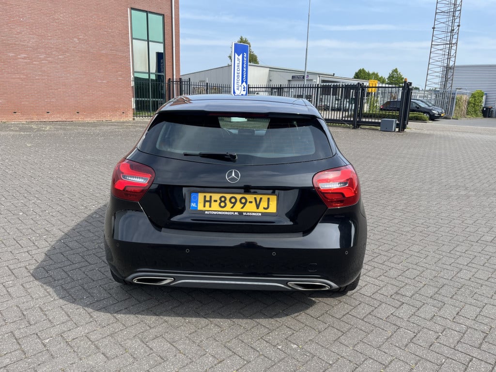 Mercedes-Benz A-Klasse 160 amg night edition
