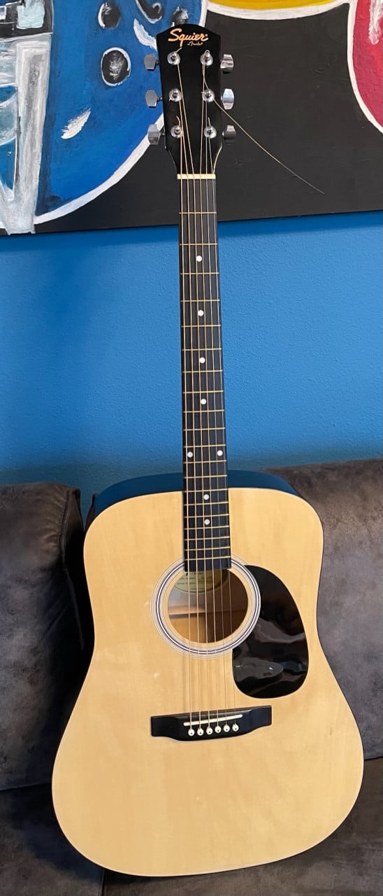Squier akoestiche gitaar