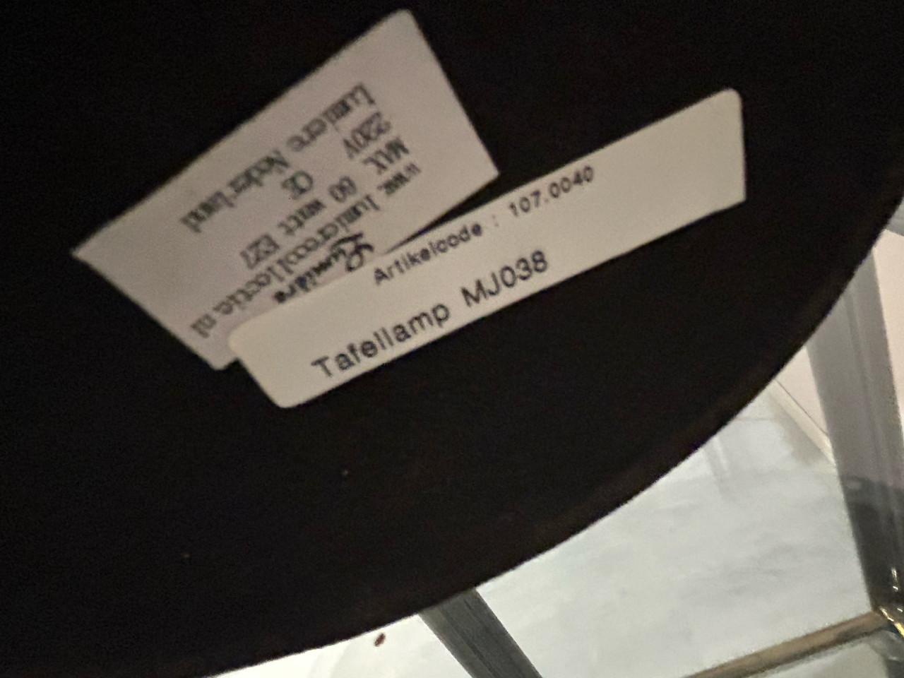 Lumiere lamp met tafel set