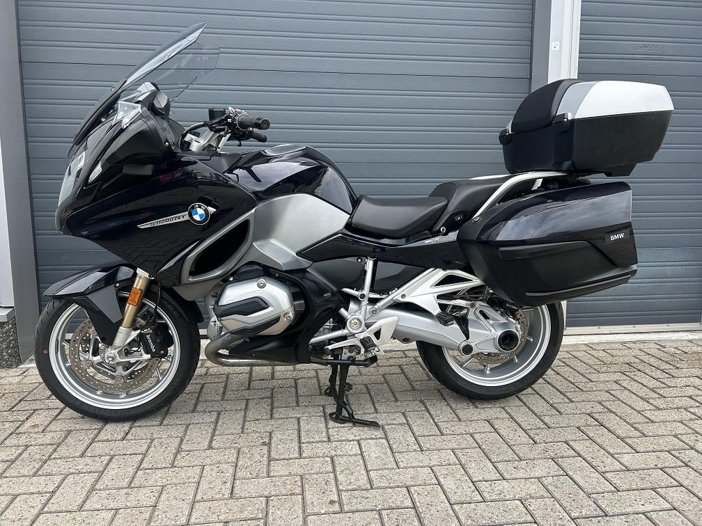 BMW R1200RT uit 2017 met slechts 22dkm, full option, 1e eigenaar €11750,-