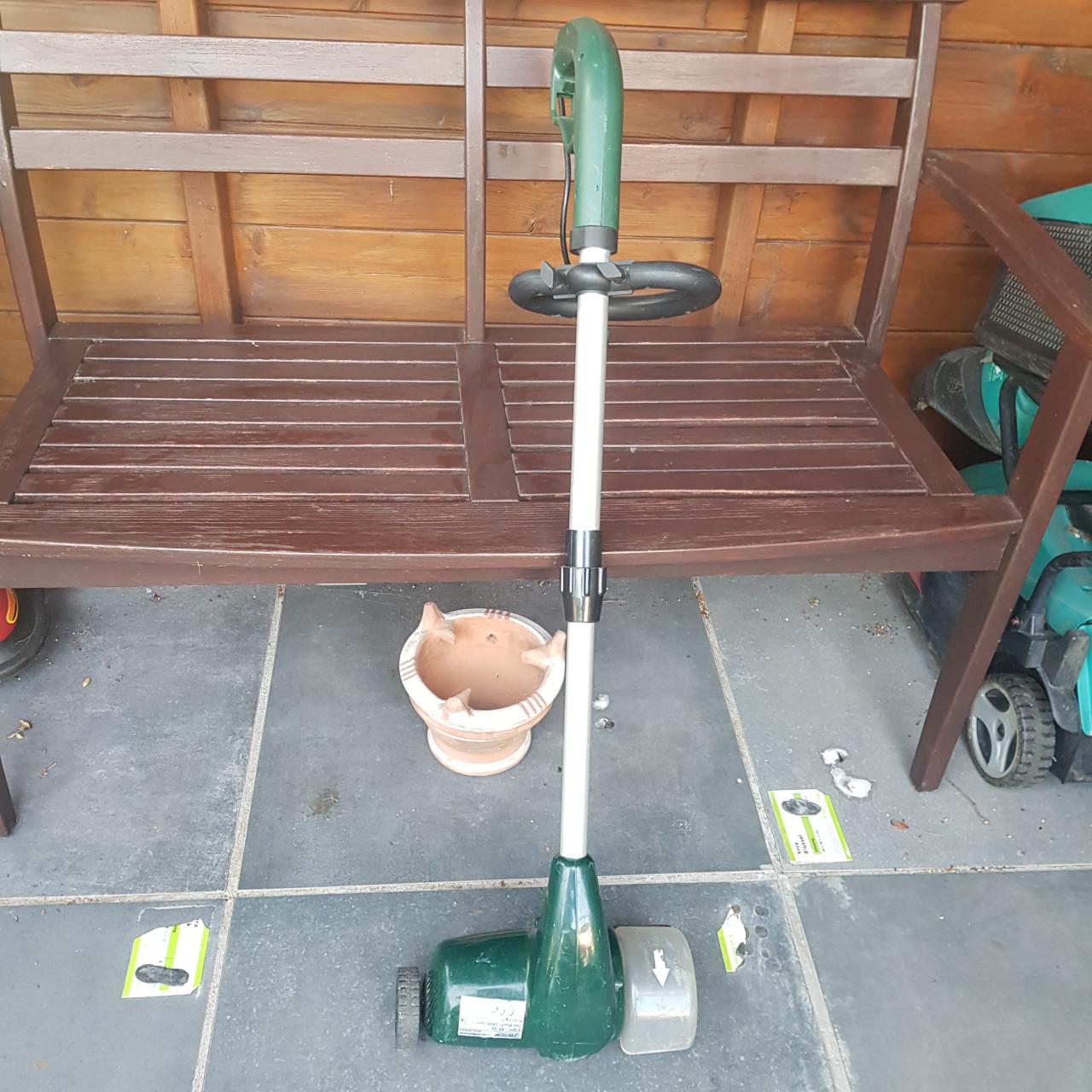 Elektrische onkruidborstel