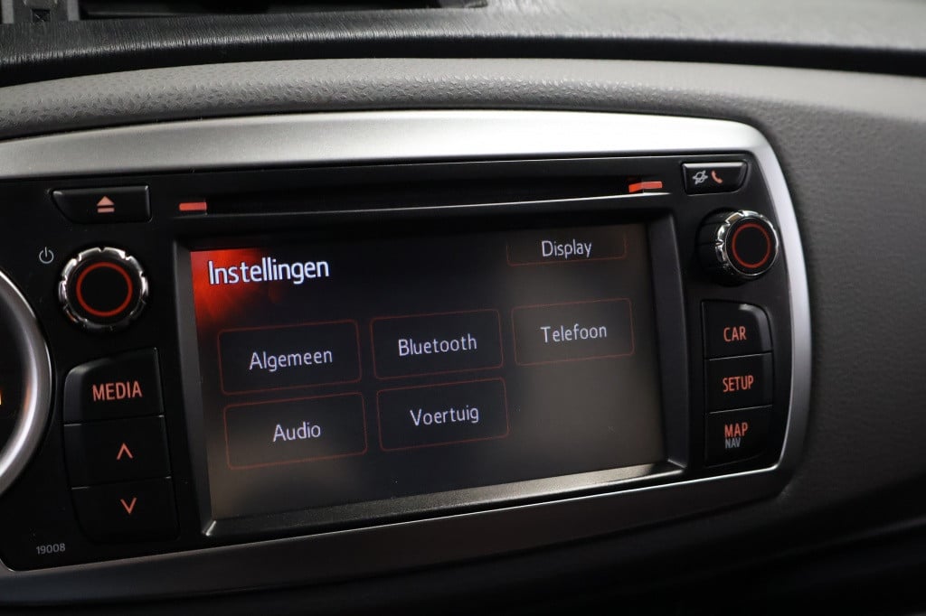 Toyota Yaris 1.3 vvt-i dynamic