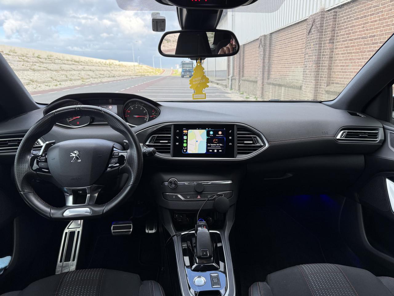 Peugeot 308 1.2 Puretech 130pk S&S Eat8 2019 Blauw